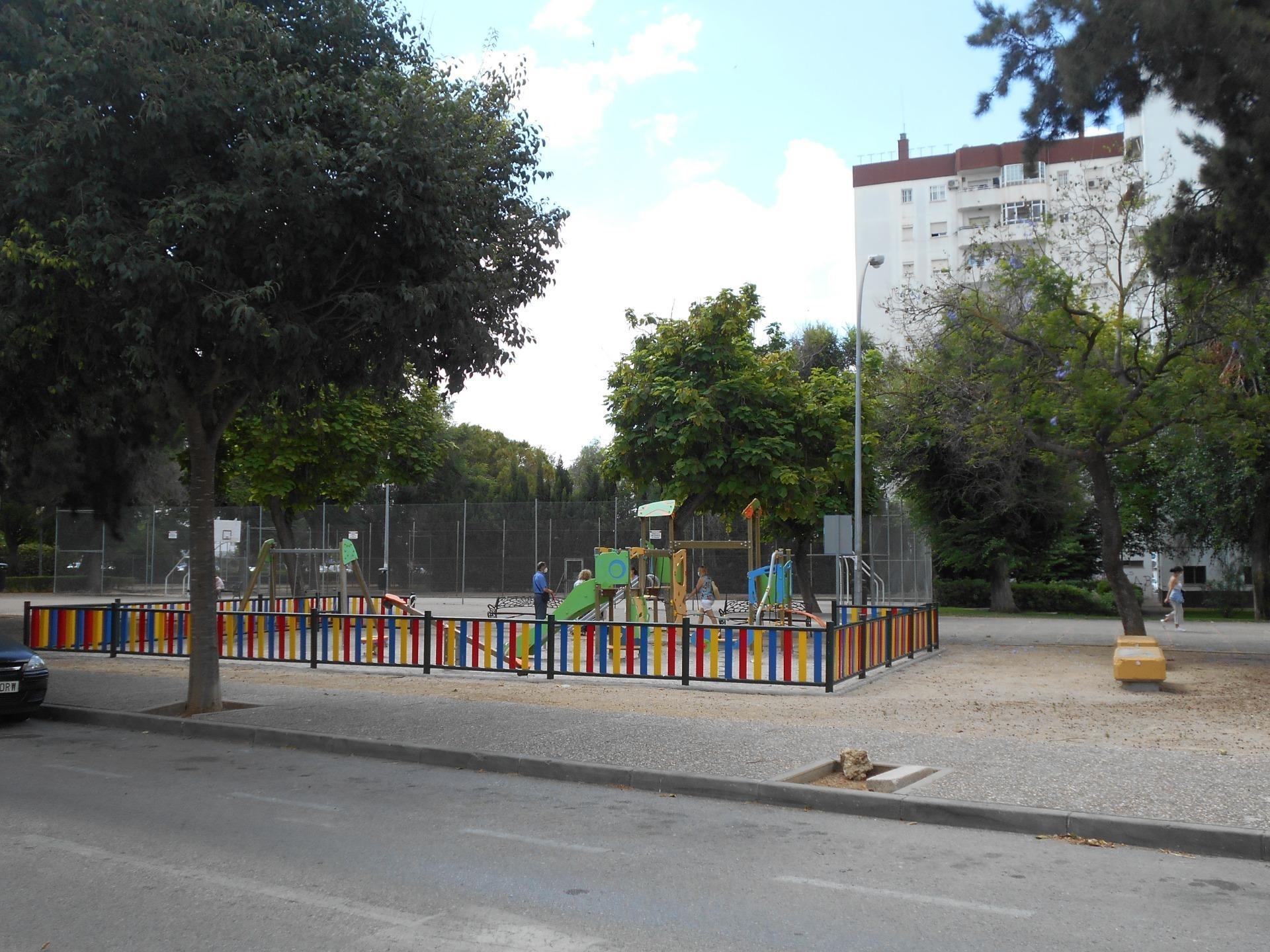 SE VENDE NEGOCIO EN URBANIZACIÓN