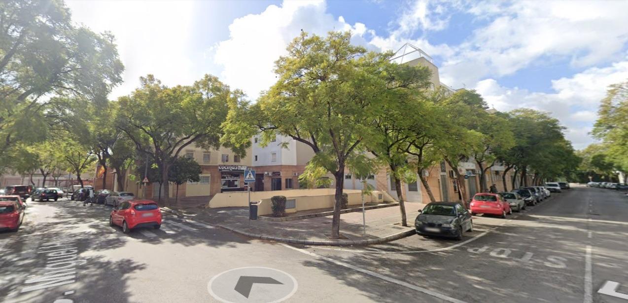 VENDEMOS PARKING SUBTERRANEO EN URBANIZACIÓN PRIVADA VIRGEN DE LAS MONTAÑAS, PUERTA DEL SUR, JEREZ